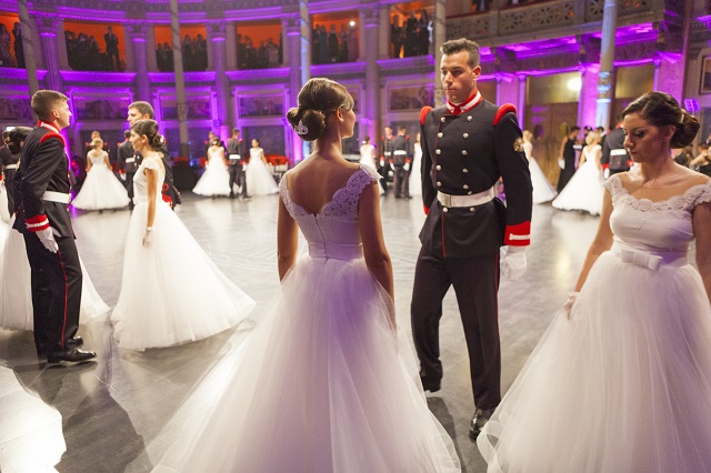 Gran ballo viennese a Roma: ci sarà anche una giovane di Scicli, Mariaelena Pellegrino