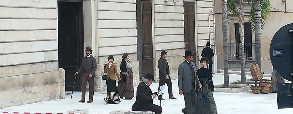 Quell’inedita Comiso dell’Ottocento: ciak per “La Concessione del telefono”. FOTO