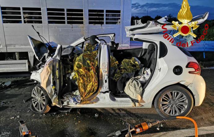 Terribile incidente sulla Ragusa-Catania, le tre vittime sono di Messina