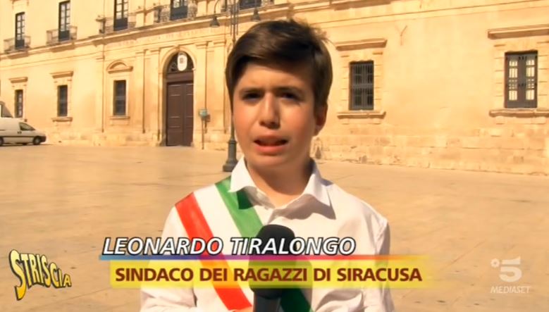 A Striscia la Notizia, l’inviato è il baby sindaco di Siracusa