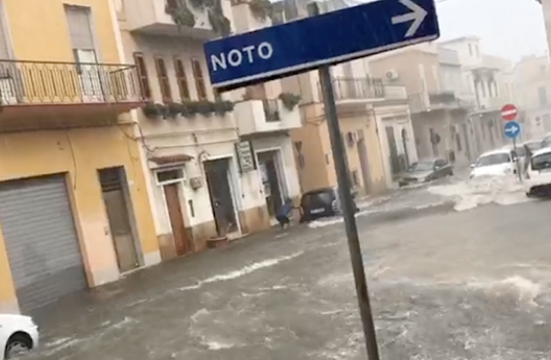 Maltempo, il sindaco di Noto: “Valutiamo richiesta stato di calamità”