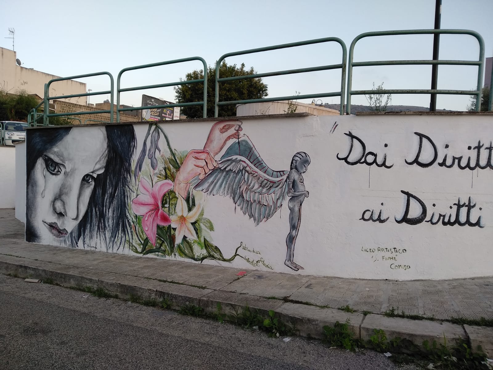 A Comiso, un murales per la Carta dei diritti della bambina. FOTO