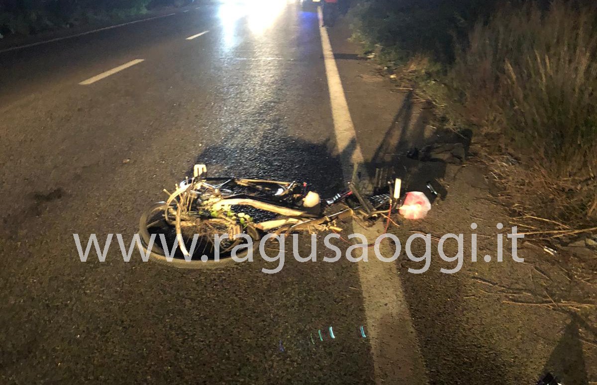 Gravissimo incidente a Ragusa, muore ciclista investito e sbalzato dalla carreggiata