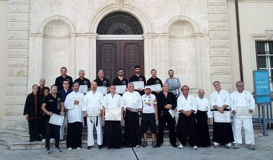 Pozzallo: Scuola di Arti marziali “Il Samurai”, consegnati diplomi ai nuovi maestri