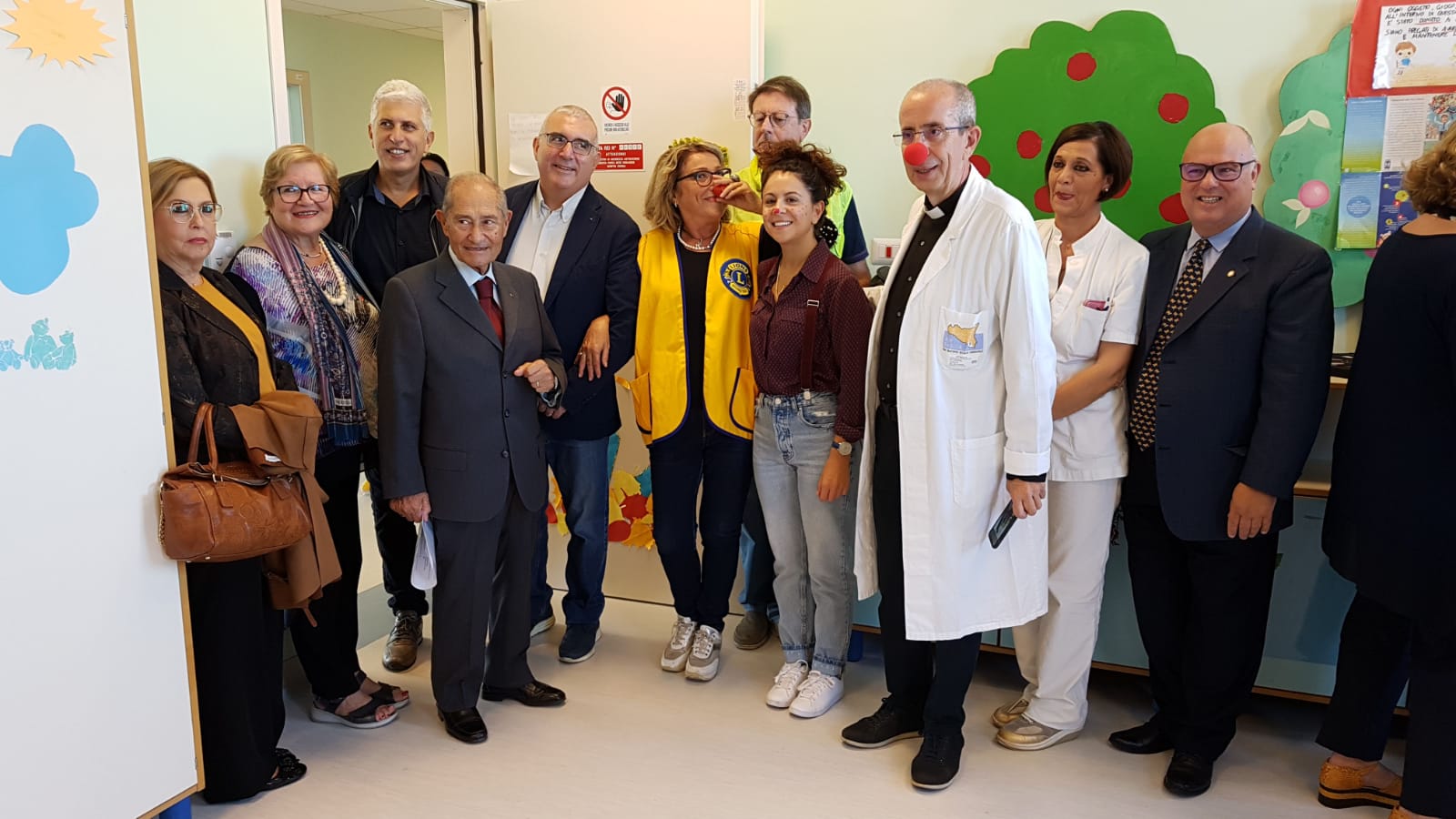 Stamani Lions e Leo in reparto pediatrico all’Ospedale Giovanni Paolo II