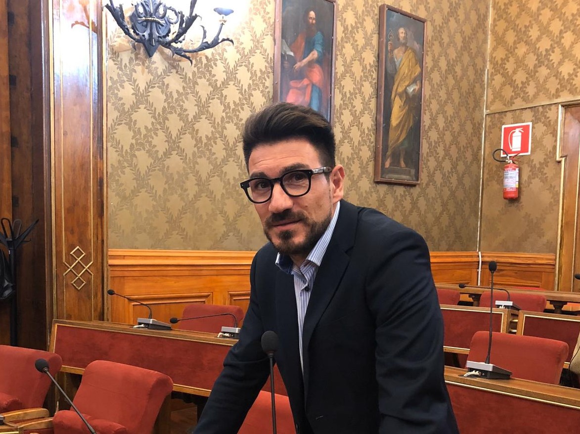 Rideterminazione del compenso dei componenti del collegio dei revisori dei conti, il consigliere Vitale (Gruppo CasSìndaco): “Voto compatto della maggioranza”