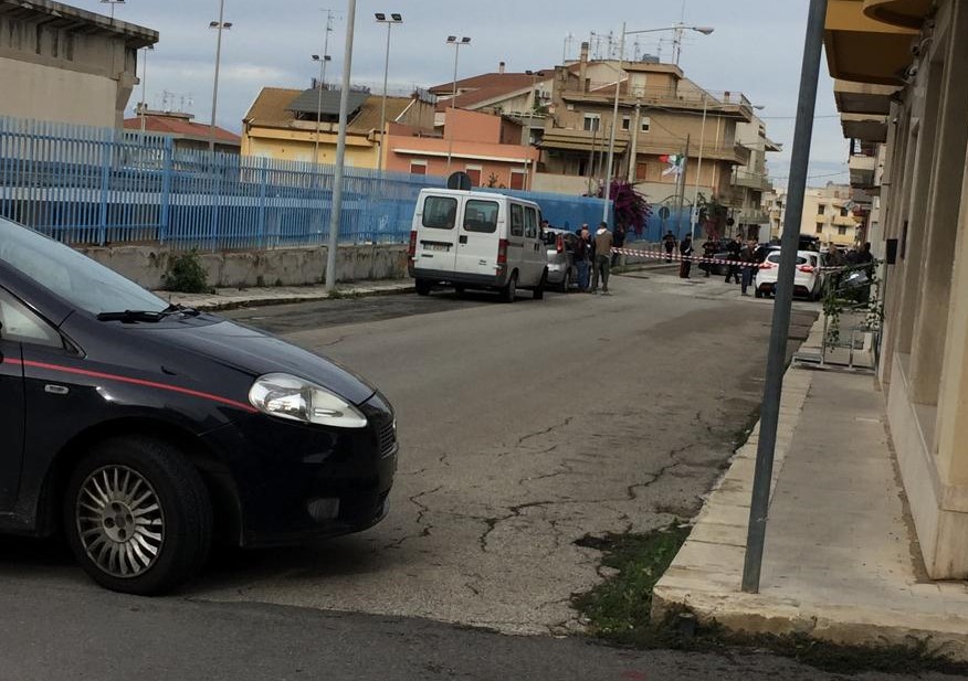 Comiso: donna di 62 cade dal balcone, muore sul colpo