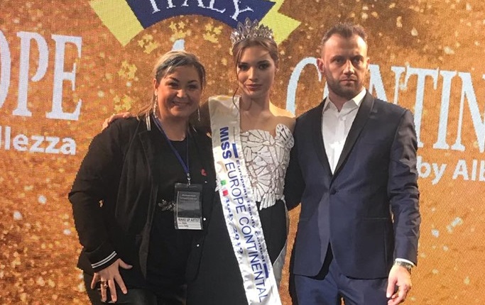 La make-up artist vittoriese Giada Rotta in zona vip celebrity al Miss Europe Continental