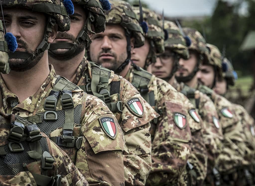 La Lega vuole reintrodurre servizio militare obbligatorio