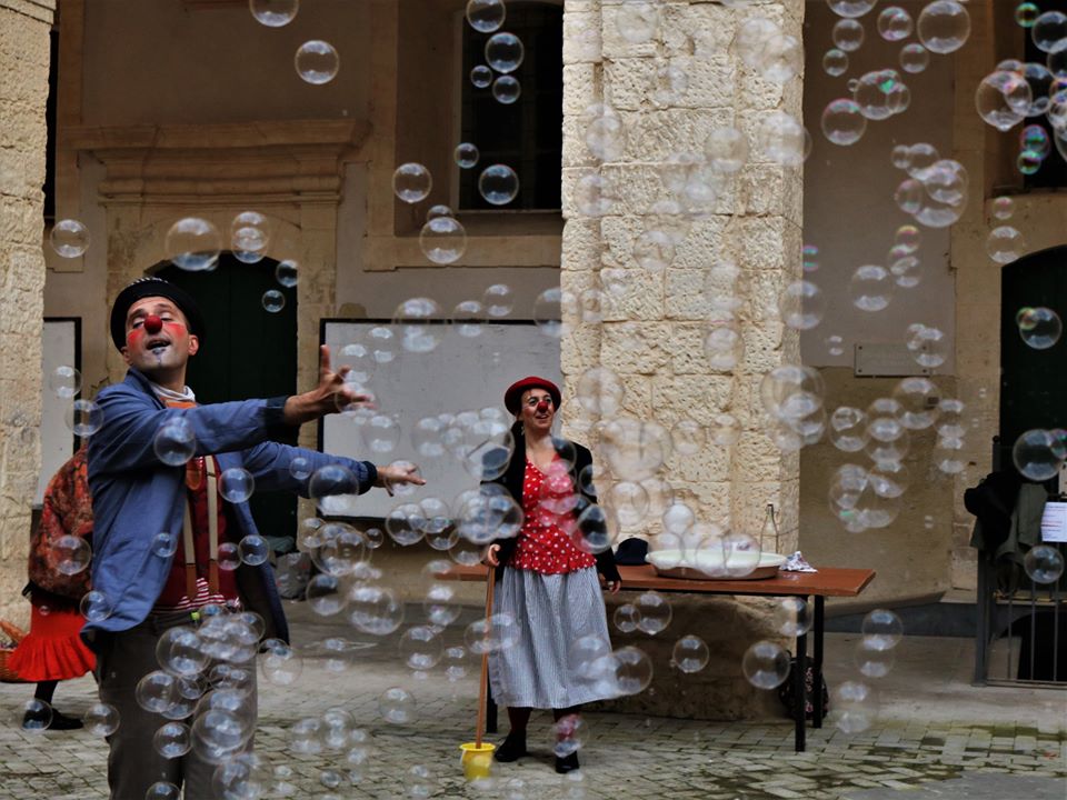 Natale in compagnia dei clowndottori di “Ci ridiamo sù” di Ragusa