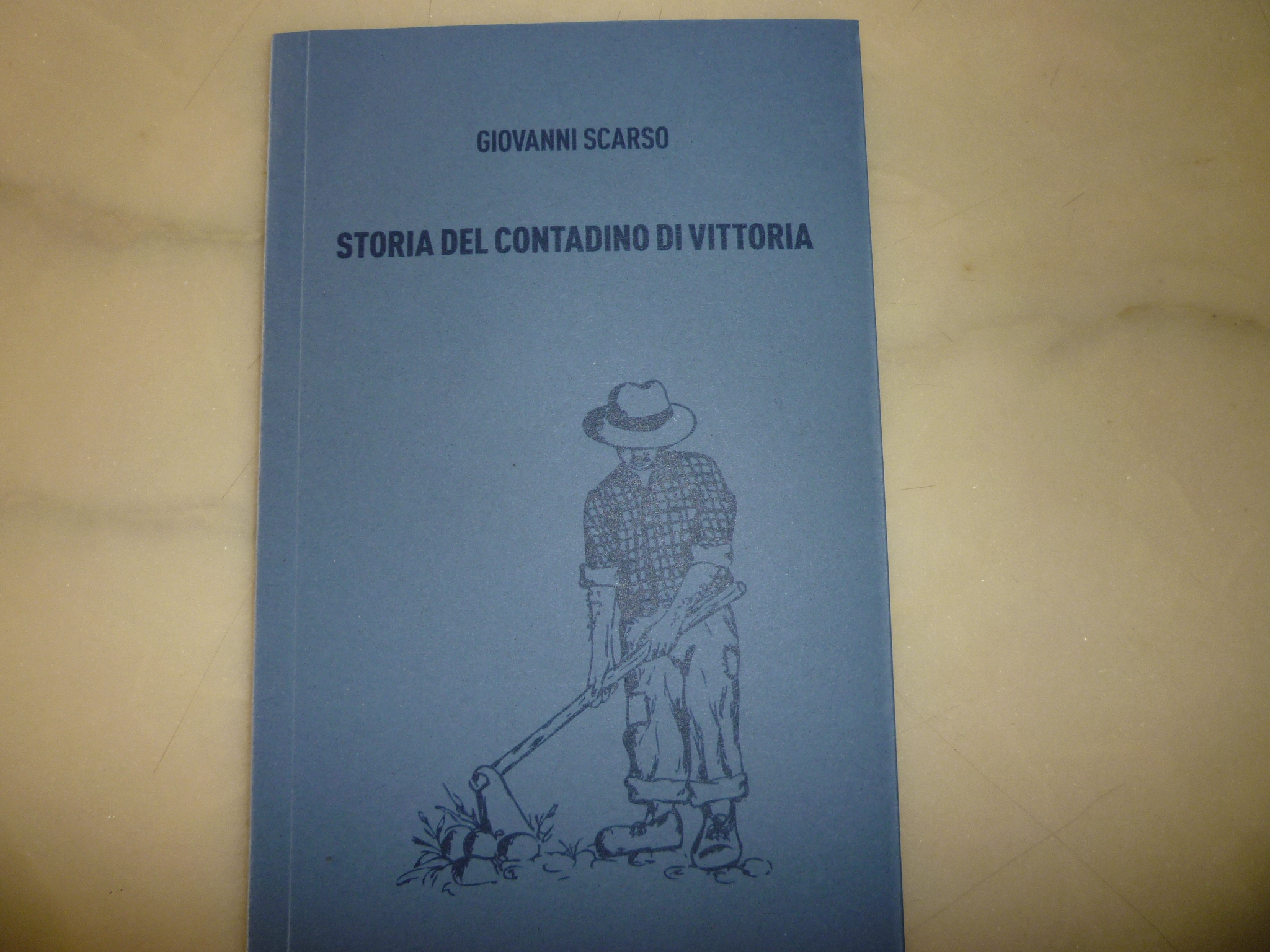 In libreria “Storia del contadino di Vittoria” di Giovanni Scarso