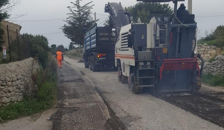 Si asfalta la Scicli-Santa Croce via Lincino