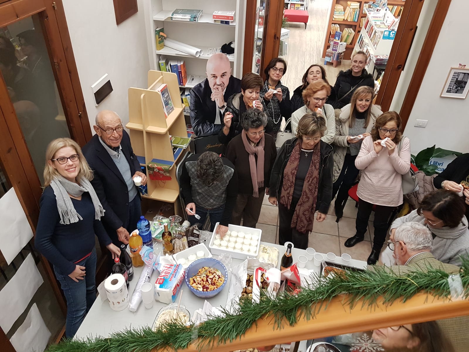 Cultura e buon cibo: scambio di auguri per il gruppo di lettura “L’Ora dei Libri” di Ragusa