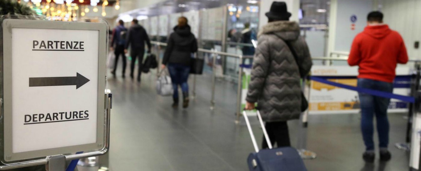 Covid, variante inglese: il Giappone blocca gli ingressi di cittadini stranieri non residenti