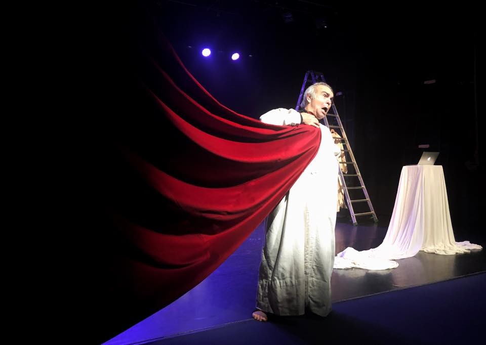Andrea Tidona in un divertente “Edipo…Seh!” conquista il Teatro Donnafugata