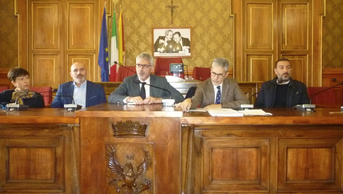 Azzeramento delle tasse comunali per 3 anni per chi tornerà a vivere nel centro storico di Ragusa. Meno 25% sulle case a mare. Modificato regolamento Tari