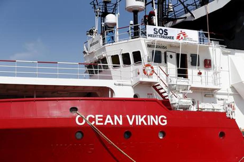 Ocean Viking: eseguiti 180 tamponi al largo di Pozzallo