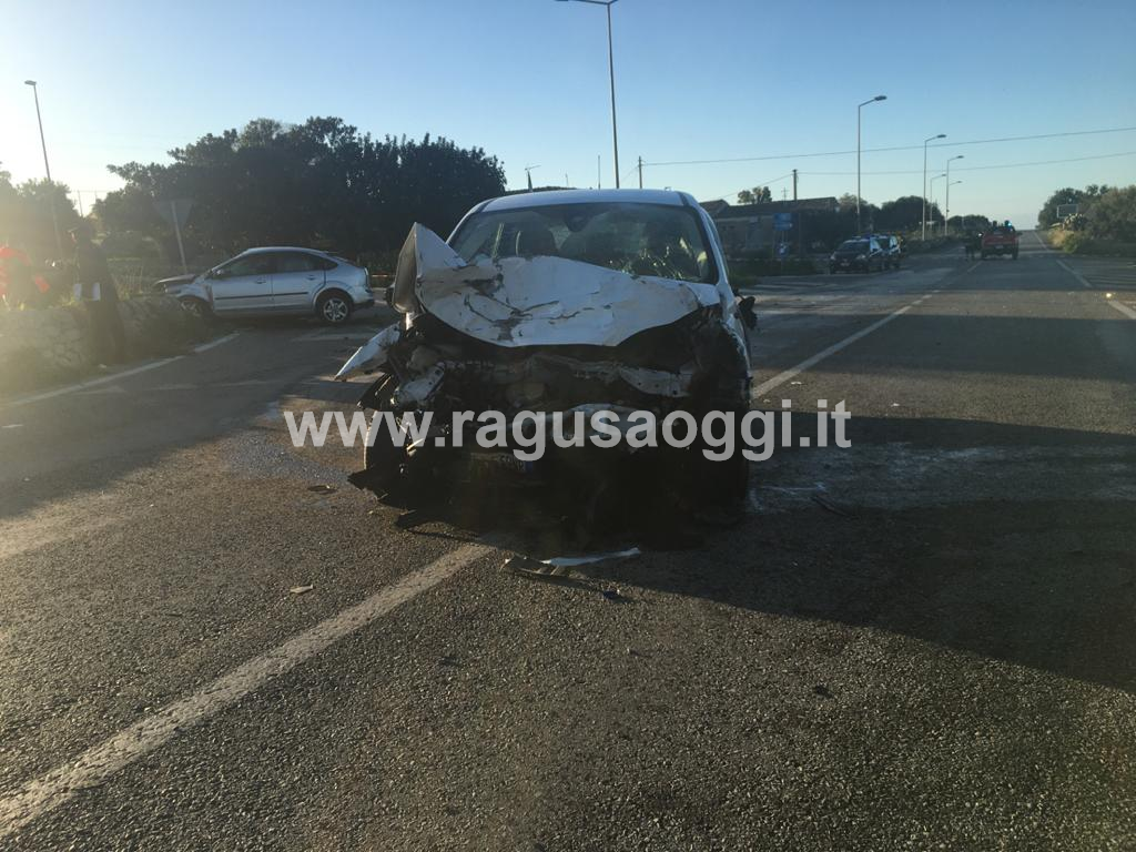 Tragedia sulla Ragusa-Mare, perde la vita in un incidente un giovane di 22 anni. FOTO