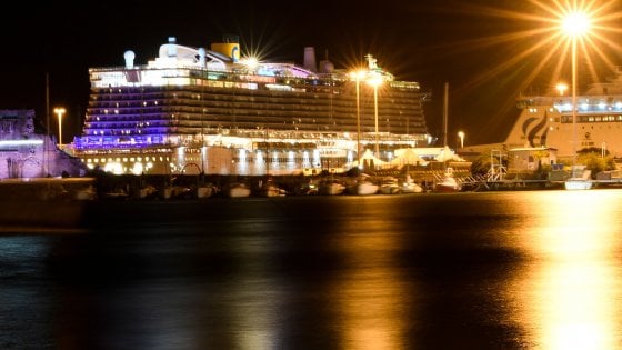 Coronavirus, Ministero della Salute: “Negativi i campioni dei passeggeri della nave da crociera”