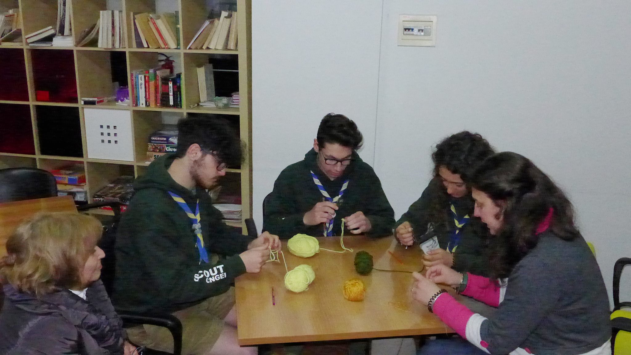 Anche gli scout lavorano all’uncinetto