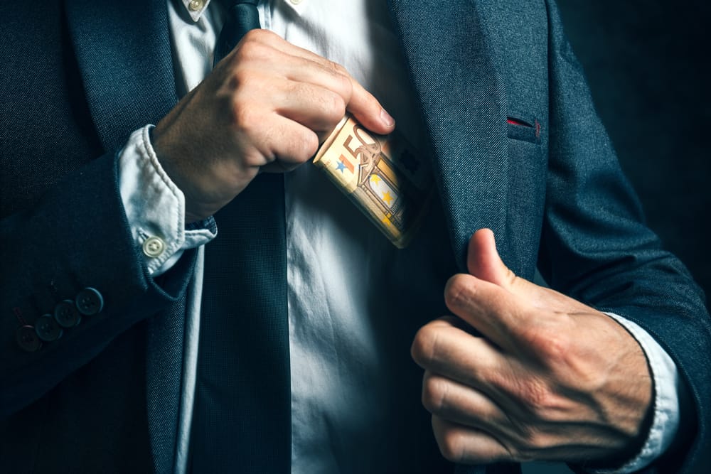 Corruzione in Sicilia: 11 inchieste e 8 politici indagati. Il report di Libera