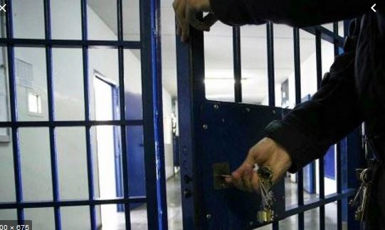 Ragusa: agente di polizia penitenziaria aggredito in carcere da un detenuto