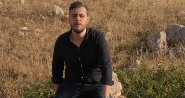 La Sicilia fuori Sync della Iena Fabio Agnello. VIDEO