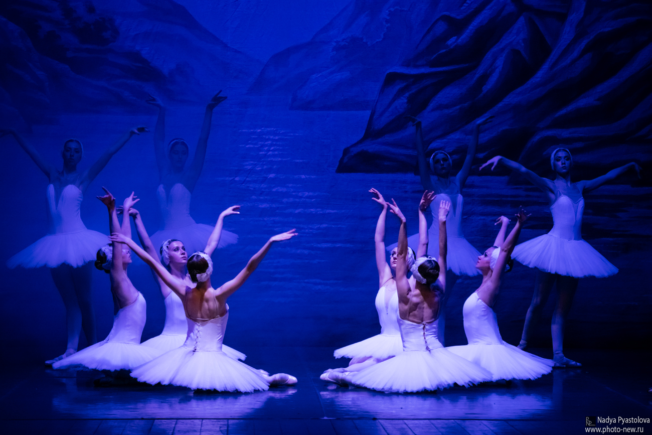 Al Teatro Duemila di Ragusa “Il lago dei cigni”, con il Balletto di San Pietroburgo