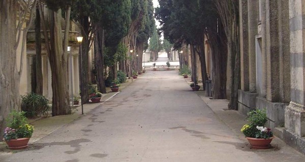 Casket Raguna Commemorazione dei defunti: tre cerimonie a Ragusa. Il programma ...