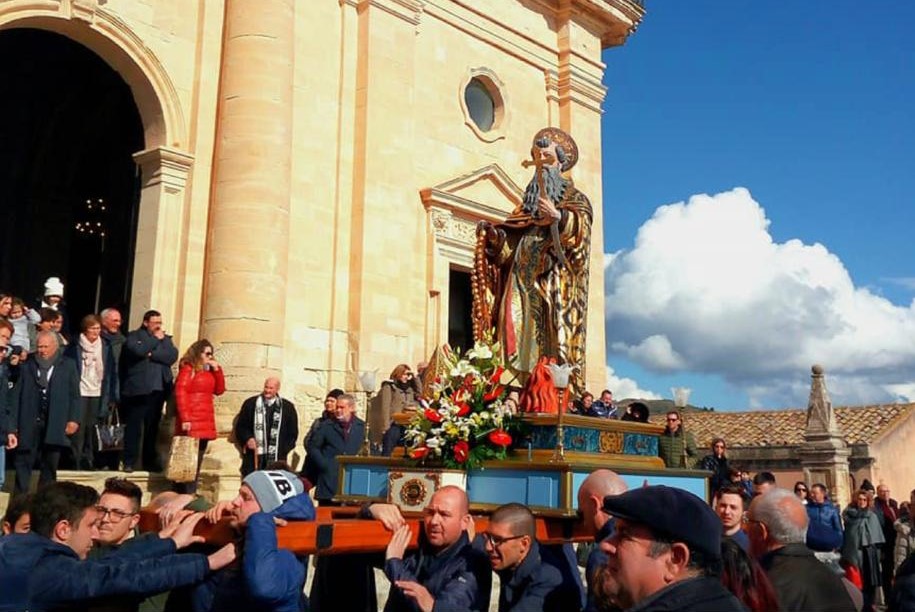 Da domani entrano nel vivo i festeggiamenti in onore di Sant’Antonio Abate a Giarratana