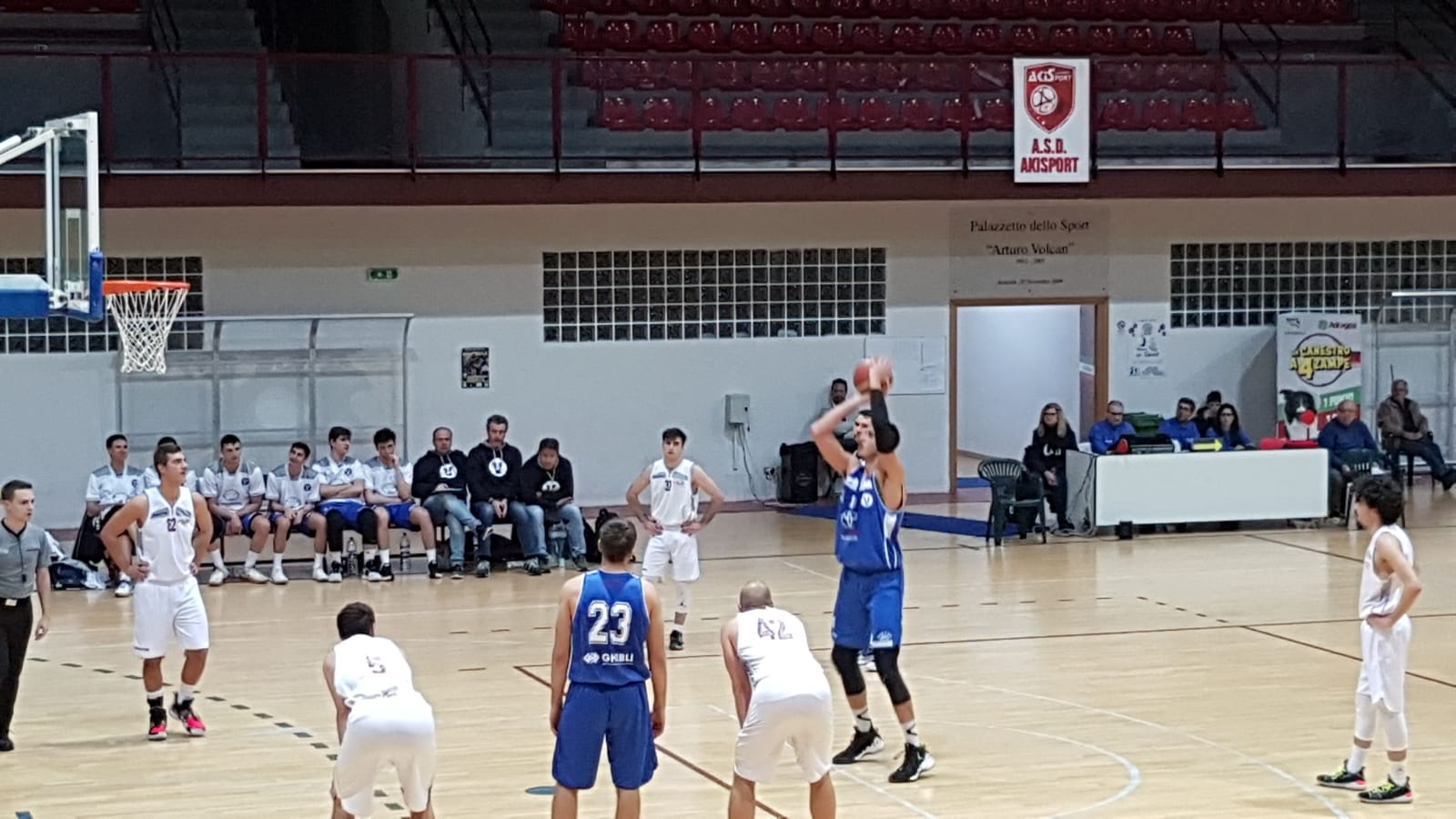 Basket: la TD Car Virtus Ragusa batte in trasferta l’Acireale