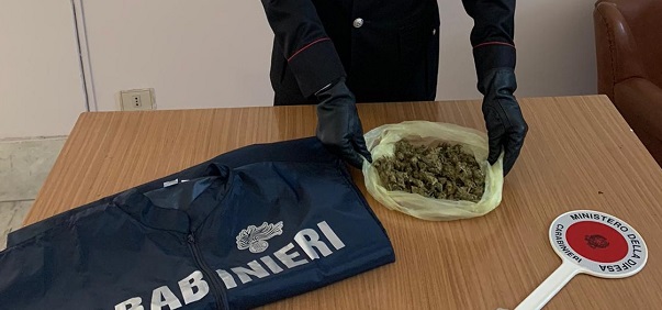 Droga fra i giovanissimi a Ragusa: un arresto, una denuncia e tre segnalazioni al Prefetto