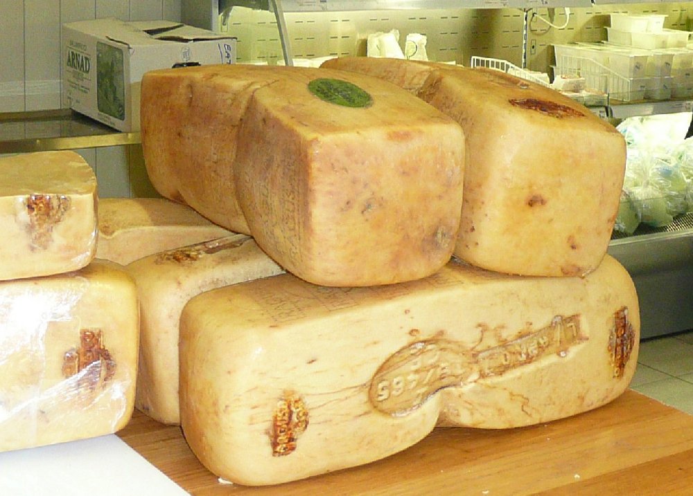 Il Ragusano Dop fa parte della DOS (denominazione di origine siciliana)