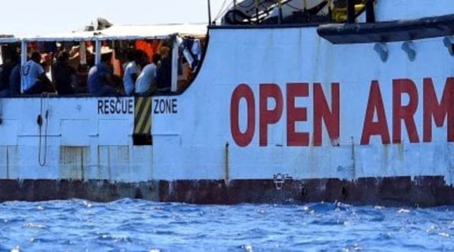 Migranti a Pozzallo, 3 in ospedale. Adottato protocollo coronavirus