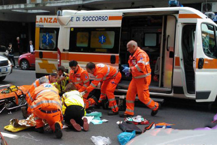 Donna in gravi condizioni investita in via Di Vittorio a Ragusa