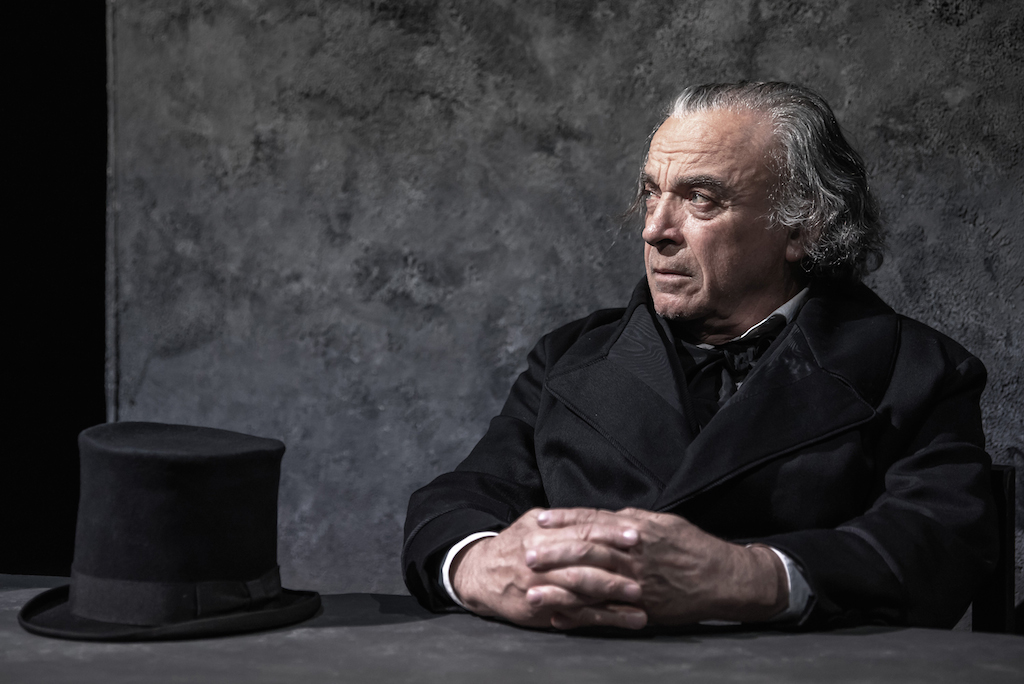 Il grande teatro con “I Miserabili” di Victor Hugo al Garibaldi di Modica