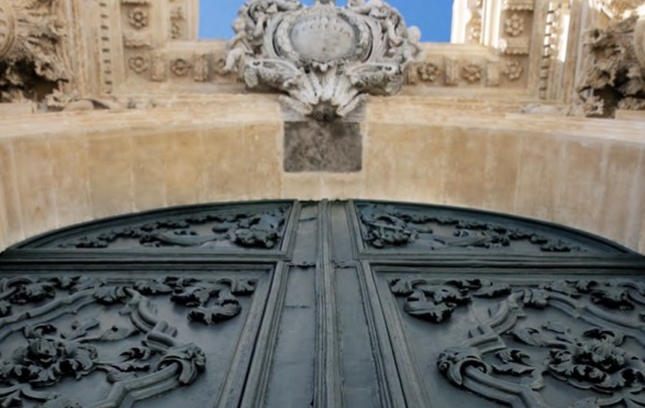 Questo sabato sera la benedizione delle porte settecentesche in cattedrale a Ragusa