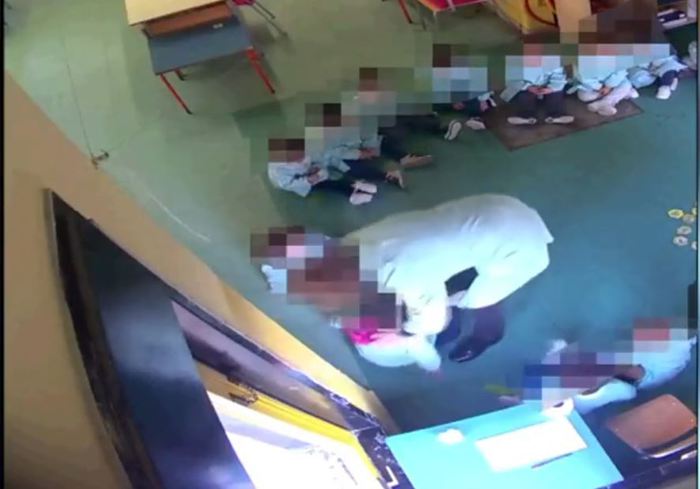 Torna in libertà anche l’altra maestra che picchiava i bambini a Vittoria