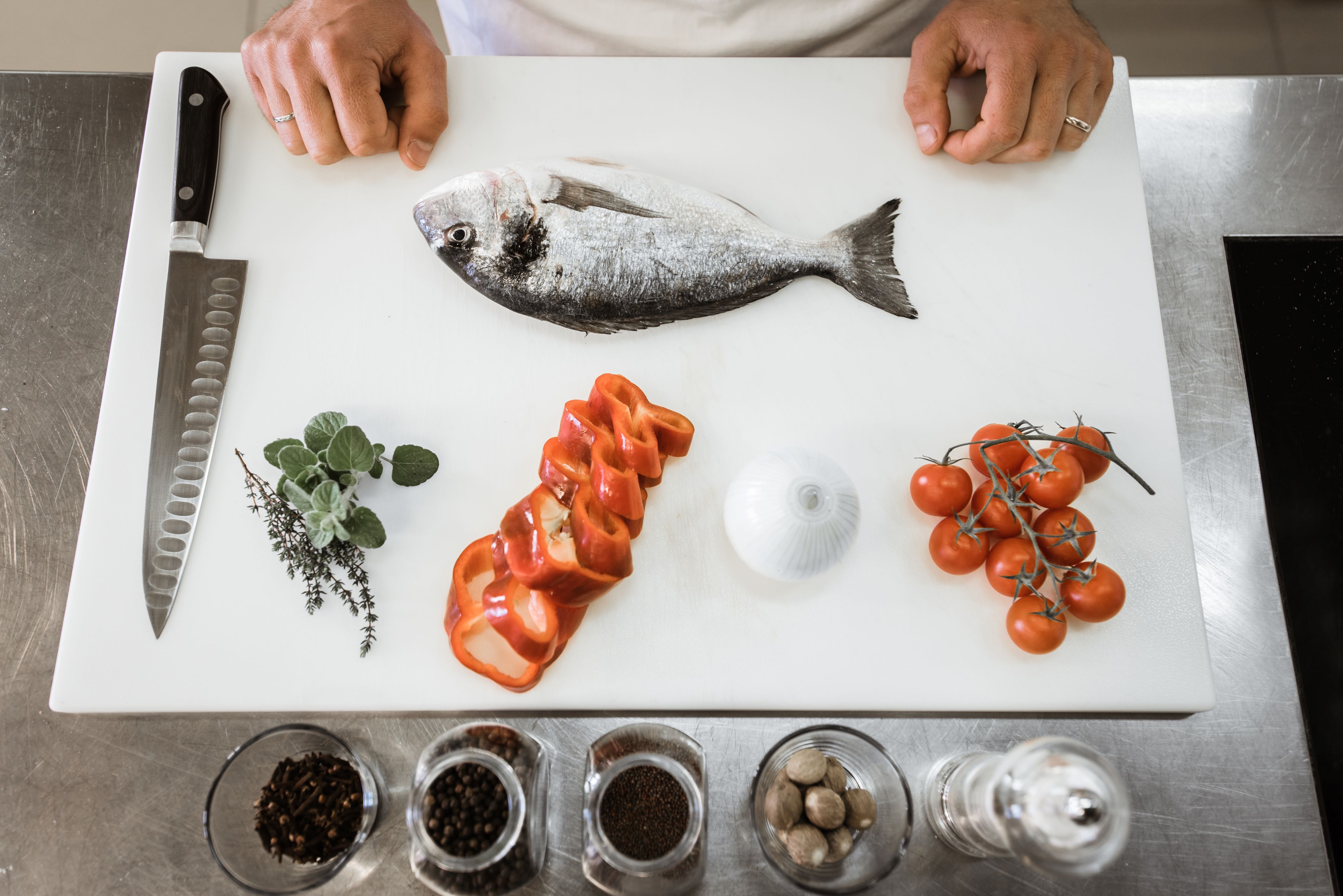 Lezioni e-learning alla scuola di cucina Nosco di Ragusa