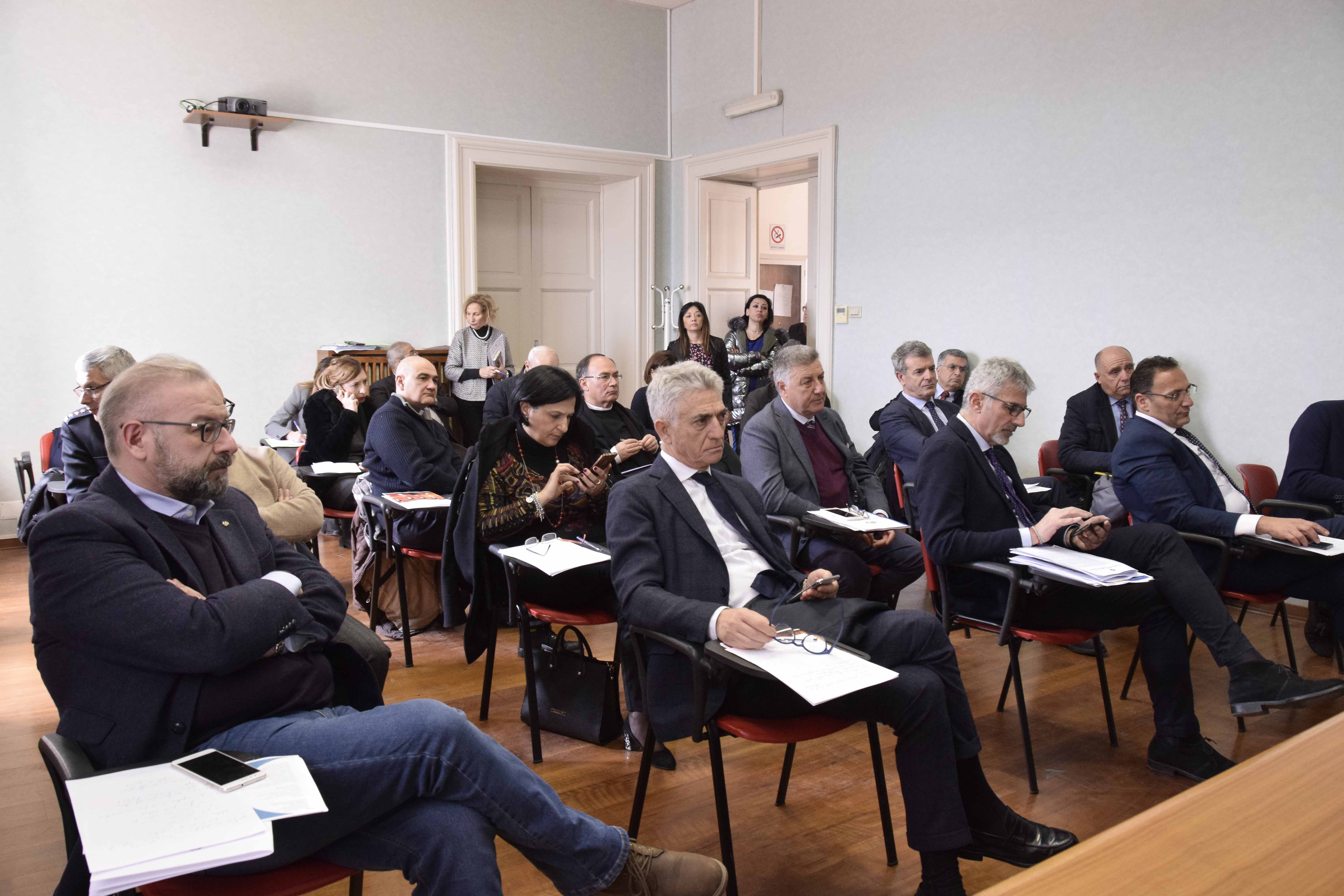 Coronavirus, le indicazioni per gli esercizi pubblici e le attività commerciali