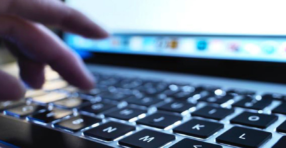 I soliti sciacalli: truffe online, quelli che per e-mail fingono di essere autorità sanitarie