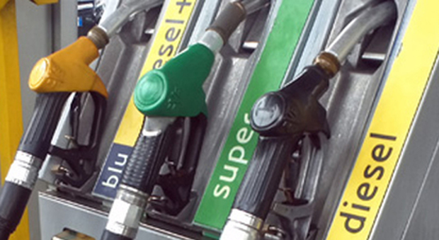 Tornano a crescere i prezzi di benzina e diesel