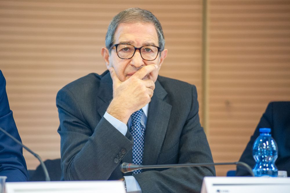 Coronavirus: in arrivo nuova e restrittiva ordinanza di Musumeci. Ecco alcune anticipazioni