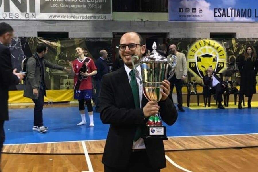 Giovanni Criscione lascia la Passalacqua. “Accettata un’importante offerta di lavoro, ma il cuore resta biancoverde”
