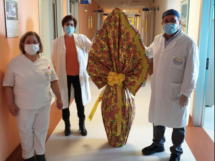 Dolcezza e colore negli ospedali iblei. Donate uova di cioccolato