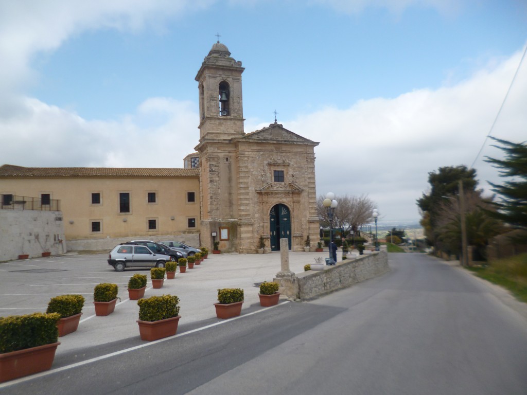 Dal 4 maggio funerali all’aperto? A Chiaramonte, si potranno celebrare nell’anfiteatro del Santuario di Gulfi