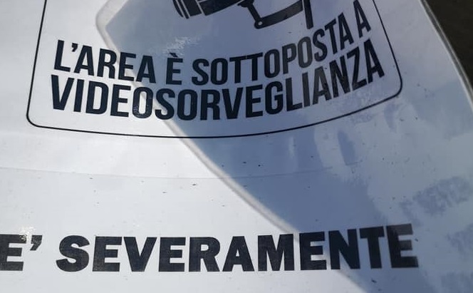 Qualcosa si muove a Marina di Acate: arrivano le fototrappole per chi getta rifiuti