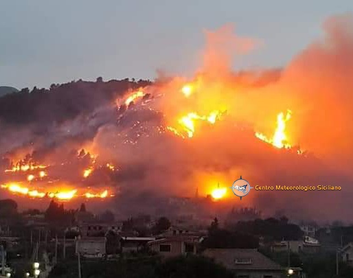 Una triste realtà: è ripartita anche quest’anno la stagione degli incendi. Decine di roghi nel parlermitano