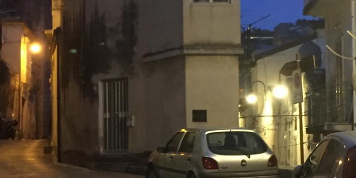 E sulle lampadine del centro storico di Modica intervengono gli architetti di Ragusa e la Fondazione Arch: “Necessario mantenere l’equilibrio”