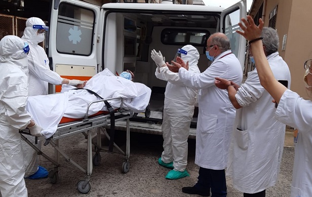 Scendono a tre i ricoverati in Malattie infettive a Modica: trasferito in riabilitazione il gemello di Varese arrivato da Marina